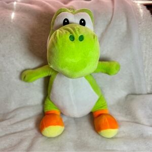 Super Mario Plush Yosi Green& White‎ Stuffed Plush Toy 22 Inch 2022 Nintendo